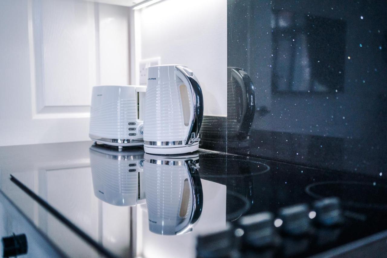 Hearsall Place Serviced Apartment Coventry Exteriör bild